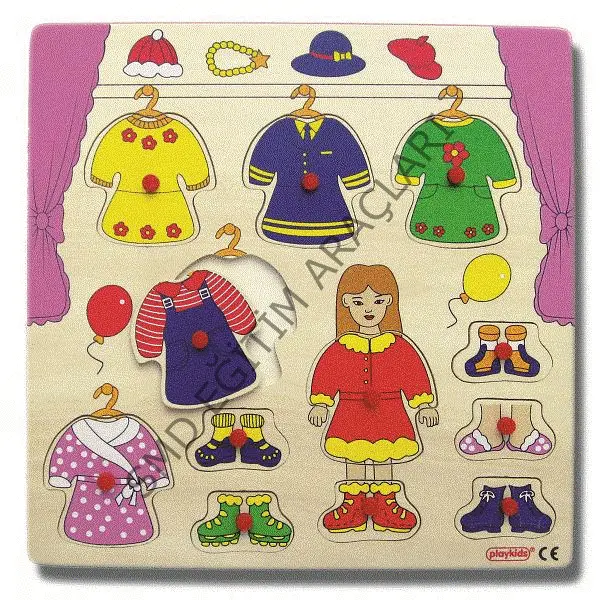 Giysi Değiştirme Puzzle  30*30 cm